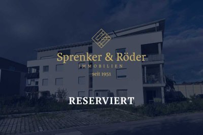 RESERVIERT: Neuwertige Attikawohnung mit Terrasse & zwei TG-Stellplätzen