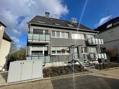Energetisch modernisierte DG-Wohnung mit Garage, Loggia und Panoramablick