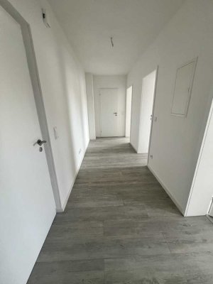 Modernisierte, helle 2-Zimmer-Wohnung in Leverkusen