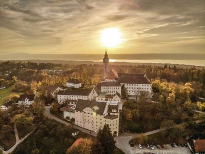 RESERVIERT: Dachgeschosswohnung mit Galerie und einzigartigem Blick