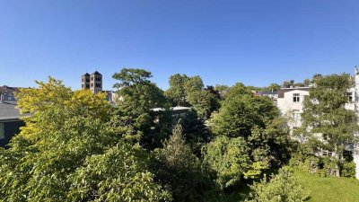 -I| ZOO-MANSARDE || Lichtdurchflutete 2-Zi-Whg in Düsseltal || TOP-ANGEBOT |I-