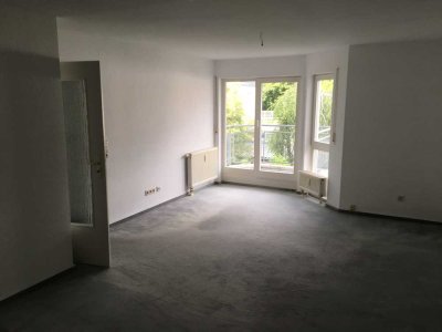 1-Zimmer-Wohnung mit Balkon und TG-Platz in zentraler Lage