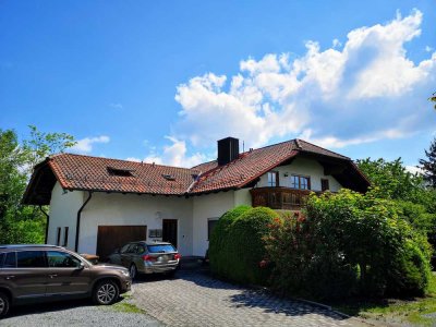 Ansprechende 3,5-Zimmer-Wohnung mit Balkon in 94535, Eging