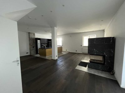 Modernisierte 1-Raum-Wohnung mit Einbauküche in Wölfersheim