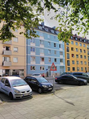 Schöne helle 1,5-Zimmerwohnung mit Wohnküche in Untergiesing, Nähe Flaucher
