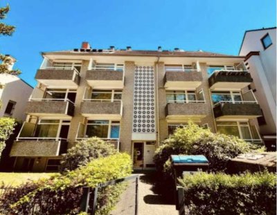 2-Zimmer-Wohnung, Einbauküche, 2 Balkone in Hamburg Ohlsdorf, fully furnished