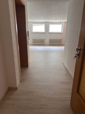 Helle 3 Zimmer ELW-Wohnung frei