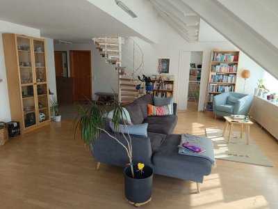 Alltagstaugliche 5-Zimmer-Wohnung in Stuttgart-Sillenbuch