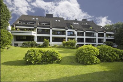 Zwangsversteigerung 23.06.2026 -- Maisonette ca. 170 m² | Düsseltal | Schwimmbad · Loggia · TG