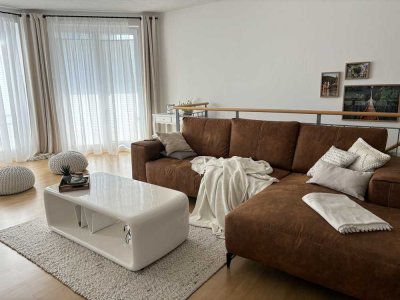 Stilvolle, geräumige 2-Zimmer-Maisonette-Wohnung mit Balkon in Heidelberg
