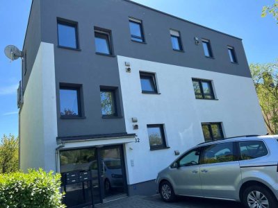 Wow! Exklusive, moderne und super schöne Penthouse-Wohnung mit großer Dachterrasse, Großseelheime...