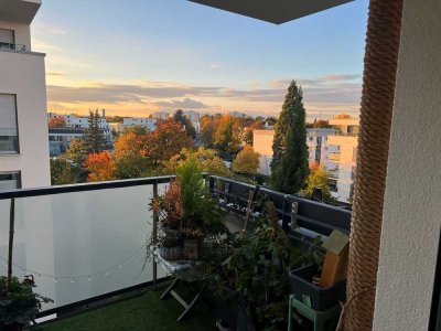 Zentrale 4-Zimmer-Wohnung mit Balkon in Böblingen