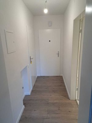 Großzügige 3-Zimmer-Wohnung mit Balkon im Erdgeschoss – Ruhige Lage in Moers
