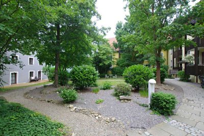 | Nur 100 m zur Universität | 

 Schöne 2-Zimmer Maisonettewohnung