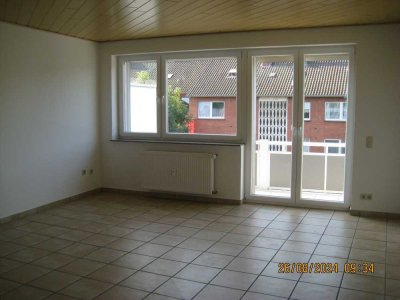 Schöne Wohnung auf 2 Ebenen im 2.OG, mit kleinem zusätzlichen Spitzboden