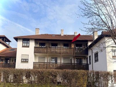 Platzwunder mit Potenzial: Lichtdurchflutete helle 2 Zimmerwohnung in Rosenheim Aisingerwies