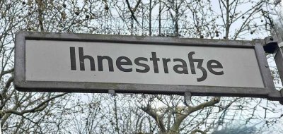 **Traumlage von Dahlem! Großzügige 30iger Jahre Villa in absoluter Ruhiglage auf Sonnengrundstück**