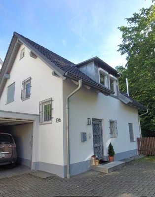 Attraktives Einfamilienhaus in ruhiger, kinderfreundlicher Lage in Stuttgart-Sillenbuch