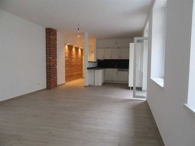 Terrassen- Luxuswohnung mit Sonnenterasse 83,5 qm im Palais am Rathaus