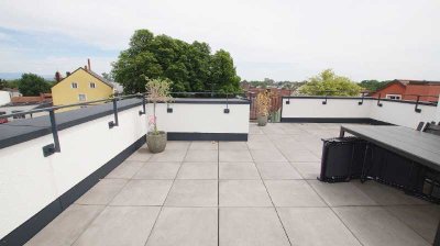 Neuwertige 2 Zimmer-Penthouse-Wohnung mit großer Dachterrasse