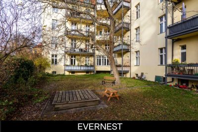 Heritage Living at Sanssouci – A Six-Room Family Home in Potsdam West