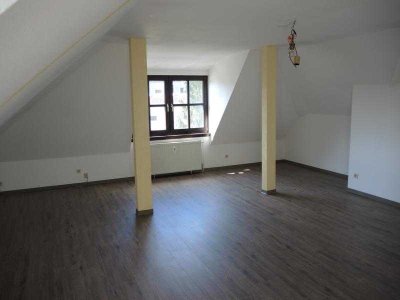 Ansprechende und gepflegte 2-Zimmer-Dachgeschosswohnung in Lünen