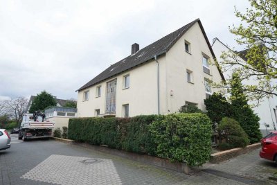 Gut geschnittene, modernisierte 3-Zimmerwohnung in fußläufiger Rheinnähe