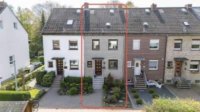 Gepflegtes Reihenmittelhaus mit 4 Zimmern, 2 Balkonen & sonniger Terrasse