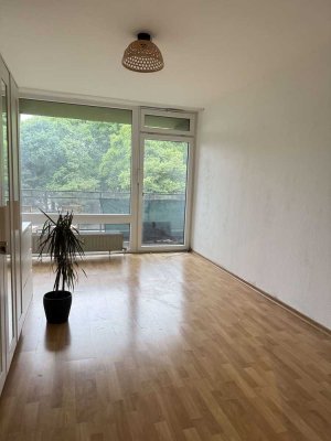 gemeinschaftliches STUDENTEN Apartment mit Balkon