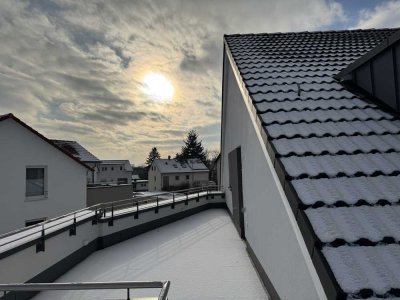 BESICHTIGUNG: SONNTAG 11.00 Uhr - 12.00 Uhr             Penthouse-Feeling mit unverbaubarer Aussicht