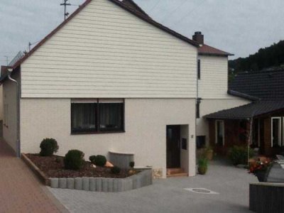 Attraktives EFH in Wartenberg-Rohrbach mit EBK/Klimaanlage