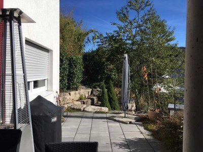 Haus im Haus - Wohnung mit top exkl. Dachterrasse