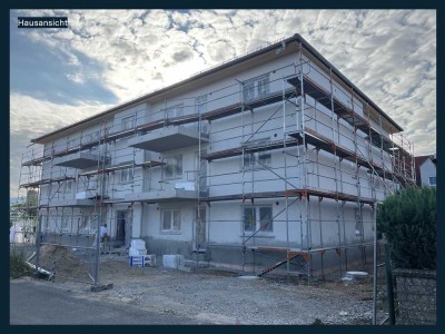 2-Zimmer-Neubauwohnung - Erstbezug, Balkon, Küche, Carport, Wallbox