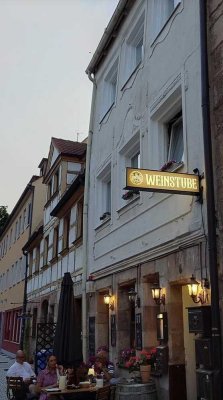 Stadthaus Nürnberg Altstadt Lorenz 2 Wohnungen+Lokal, super Rendite, Netto 1975 € Mieteinnahmen