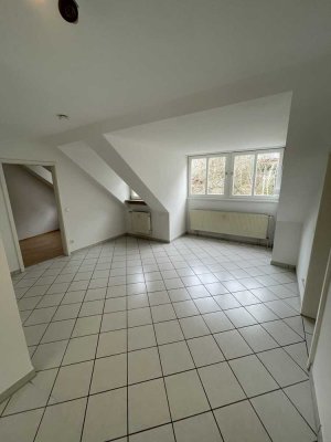 Dachgeschosswohnung mit wunderschönem Ausblick in Toplage