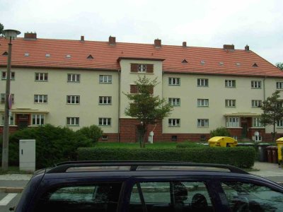 schöne 2-Raum Wohnung mit Balkon ab Juli zur Vermietung