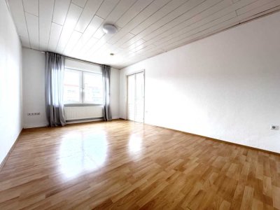 Helle 4-Zimmer Wohnung mit Loggia in Rheda