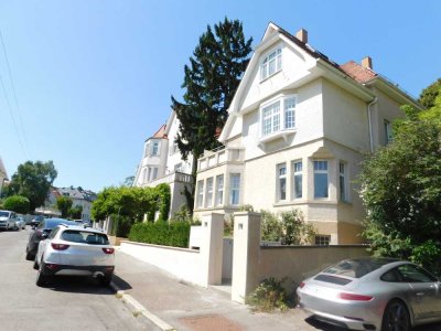 Dachgeschoss-Maisonette-Wohnung in Stuttgart-West