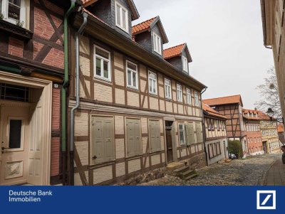 Denkmalgeschütztes Mehrfamilienhaus in historischer Altstadtlage