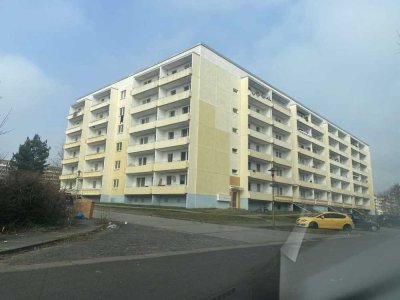 Geräumige Erdgeschosswohnung in Stendal mit Balkon