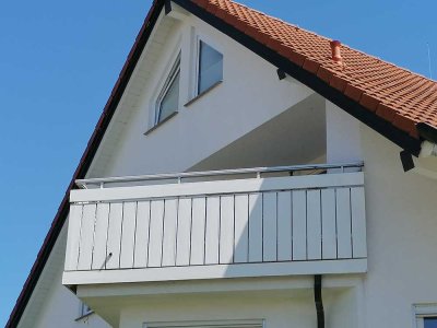 Exklusive, gepflegte 3-Raum-Maisonette-Wohnung mit Balkon und Einbauküche in Ostfildern