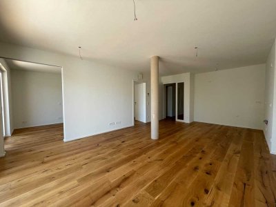 2 Zimmerwohnung mit Balkon und Bergblick