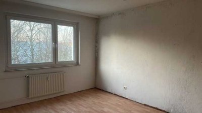 2 Zimmer Wohnung mit Balkon - Teilrenoviert inkl. Umzugsbonus