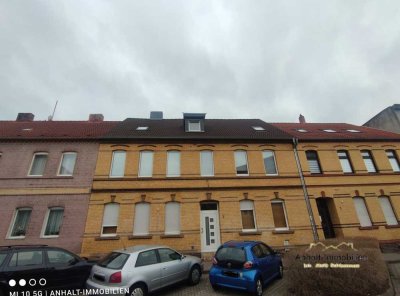 Gemütliche 3 Raumwohnung mit Blick über den Dächern von Bitterfeld
