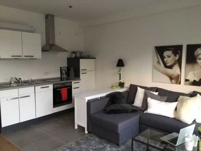 Schöne zwei Zimmer Wohnung in Bremen, Altstadt