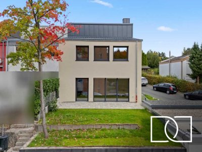Hochwertig kernsaniert! Geräumiges Einfamilienhaus, energieeffizient und sofort bezugsfertig