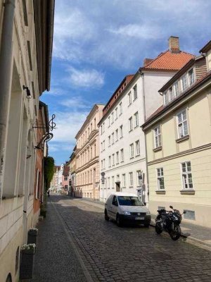 Schöne 2-Zimmer-Wohnung in der Altstadt mit Balkon