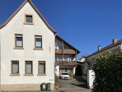Arbeitsplatz trifft Lebensraum: Vielseitiges Anwesen für Handwerker und Individualisten