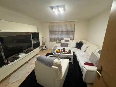 2,5-Zimmer Wohnung in bester Lage, Wohnfläche 52m² und 30m² Nutzfläche