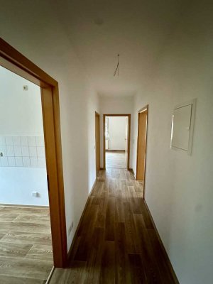 � wunderschöne große 3 Zi.-Wohnung � im Zentrum �